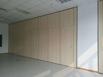 ห้องประชุมอะคูสติกกำแพงแบ่งได้ Operable ผนังด้านในตำแหน่งภายใน 1230 mm ความกว้างของแผง