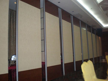 ห้องจัดเลี้ยงโรงแรมห้องโถงพับผนังกั้นห้องเมลามีนสำเร็จรูป ISO9001