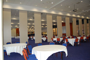 ห้องประชุม Sound Proof กำแพงกั้นแบบแบ่งส่วน Operable Folding Walls กรอบอลูมิเนียม