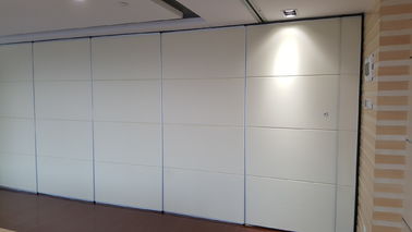 ห้องประชุมแบบพับได้ Operable Walls ระบบแขวนลอยอลูมิเนียมแขวนลอย