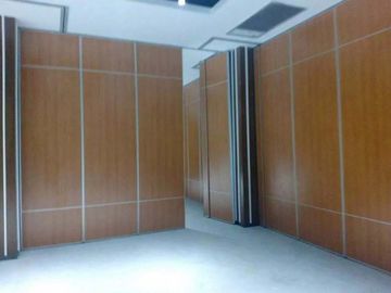 Hotel Acoustic Room Dividers / Wooden Sliding Wall Partitions Folding Parking System