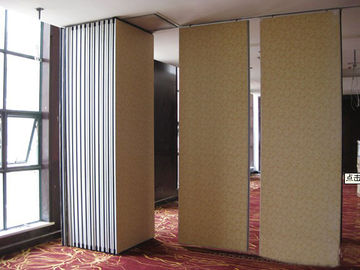 กำแพงกั้นห้องทำจากไม้แบบกันเสียงชั่วคราวสำหรับห้องจัดเลี้ยงโรงแรม