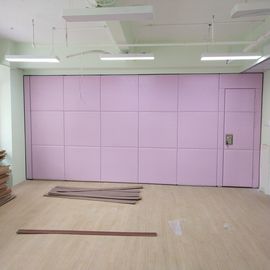 ห้องเรียนอะคูสติกผนังฉากกั้นห้องปฏิบัติการที่สามารถใช้งานได้บุด้วยหนังไม้สีชมพู