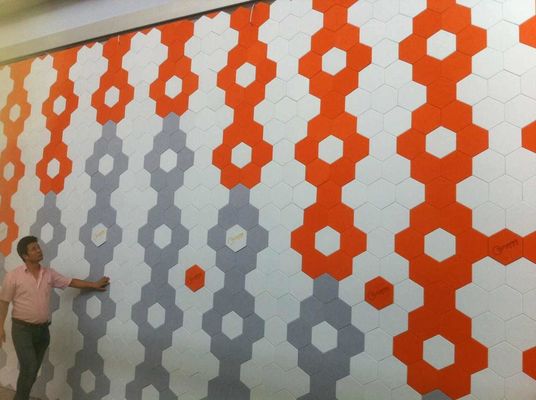 แผ่นเสียงพอลิเอสเตอร์ใยสารที่เป็นมิตรต่อสิ่งแวดล้อม