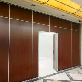 Sound Barrier Conference Hall ประตูบานเลื่อนพับได้ผนัง / ผนังกั้นห้องแบบเคลื่อนย้ายได้